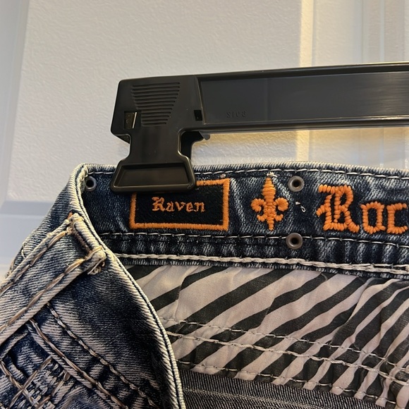 Rock Revival Jeans - Picture 5 of 6